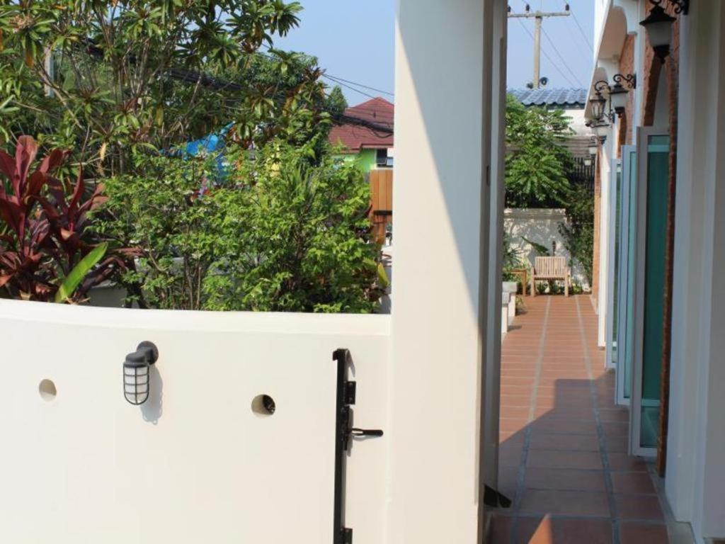 Baan Pimpisa Bangsaray Boutique Residence Bang Sare Exterior foto